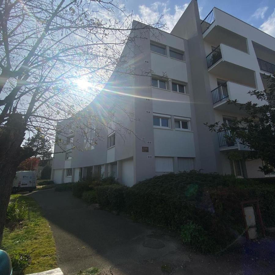 Studio Rue De Dijon Talant Bagian luar foto